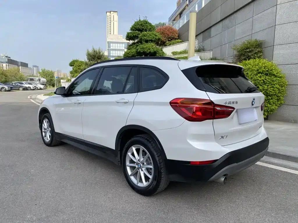 BMW X1 2019 sDrive18Li Fashion Edition — миниатюра 7