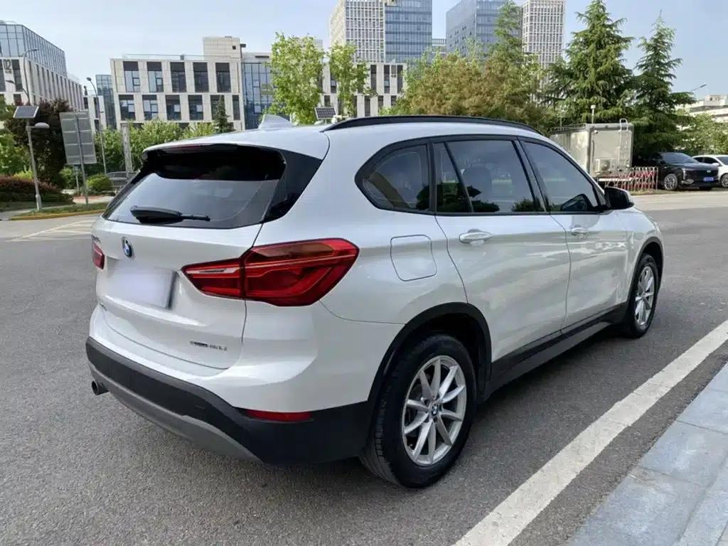 BMW X1 2019 sDrive18Li Fashion Edition — миниатюра 9