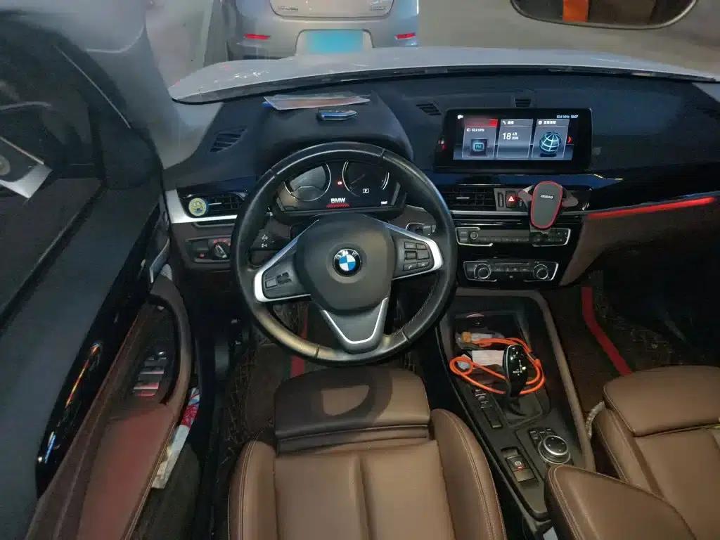 BMW X1 2021 Facelift sDrive20Li Fashion Edition — миниатюра 3