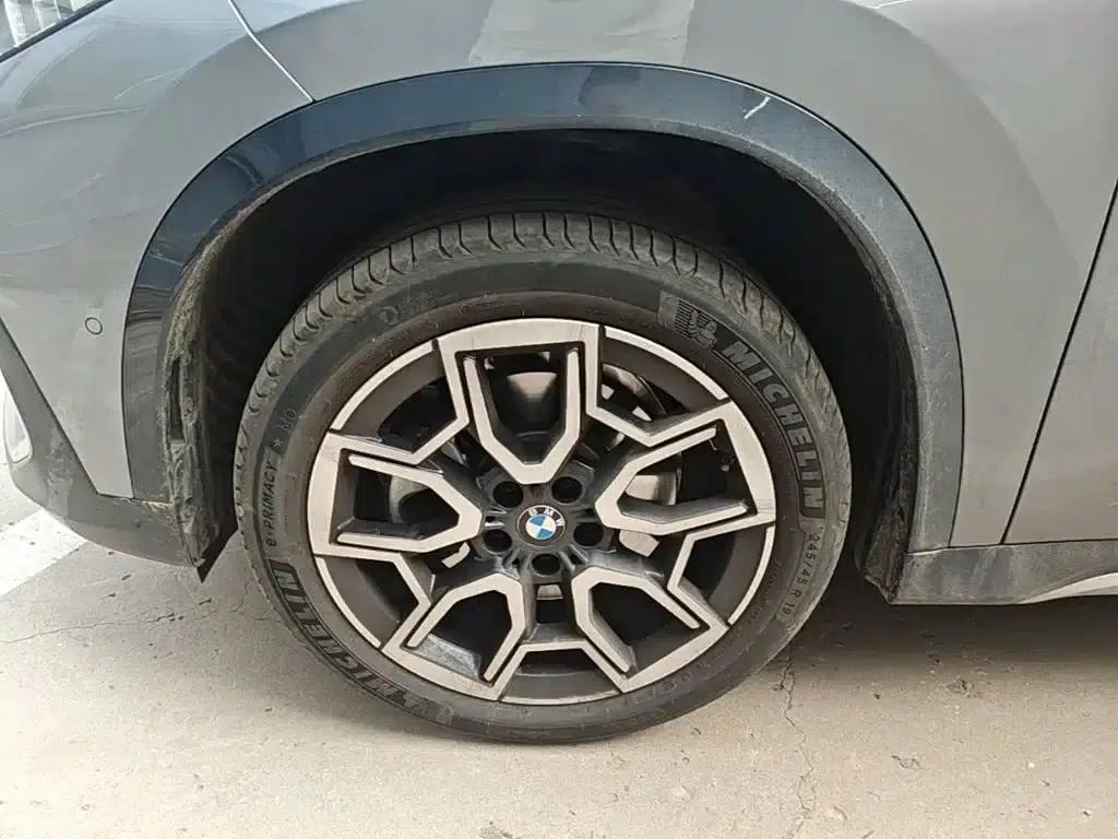 2023 BMW X1 sDrive25Li X Design Package — миниатюра 23