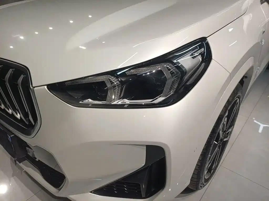 BMW X1 2023 sDrive25Li M Sport Package — миниатюра 17