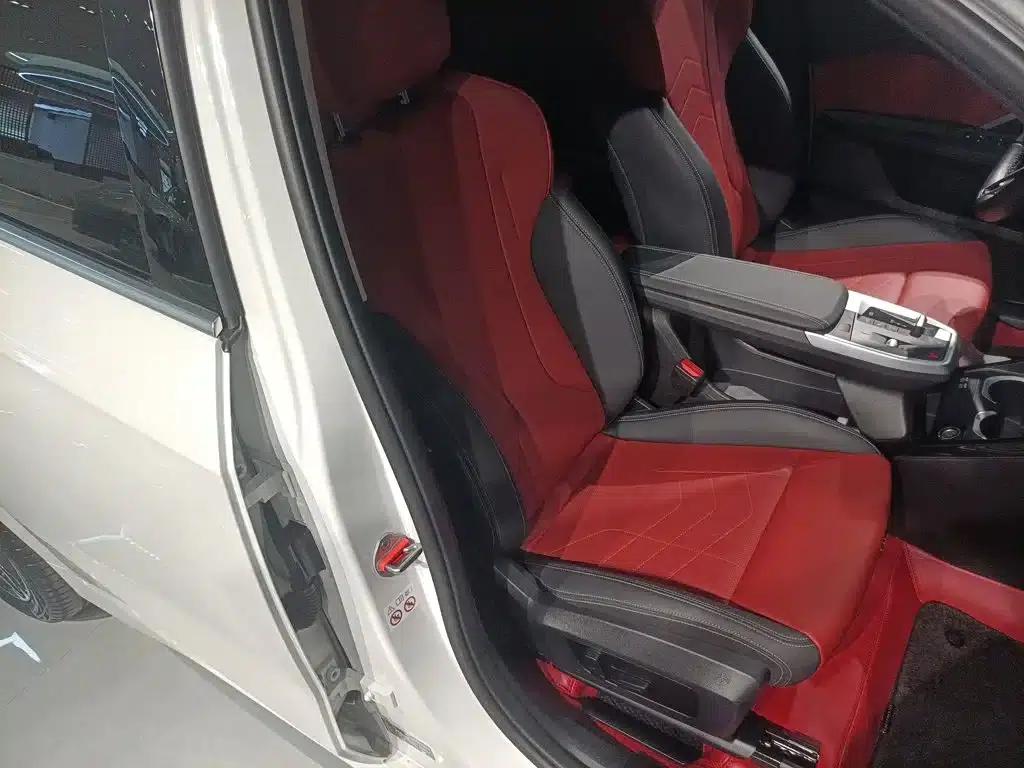 BMW X1 2023 sDrive25Li M Sport Package — миниатюра 18