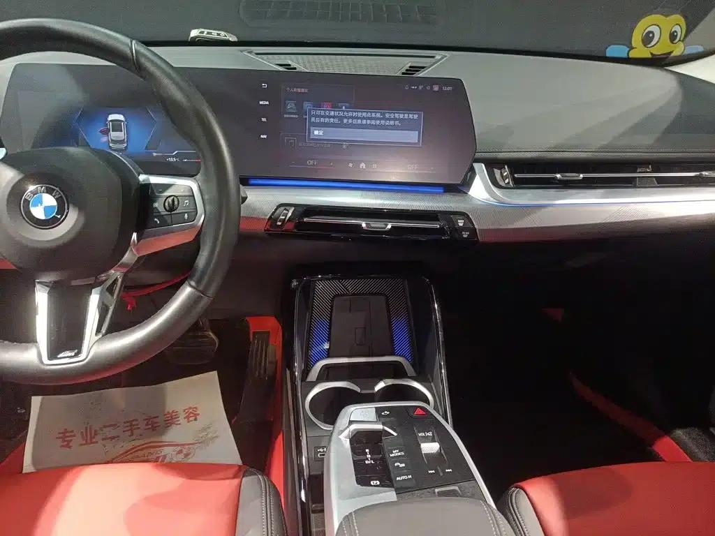 BMW X1 2023 sDrive25Li M Sport Package — миниатюра 8