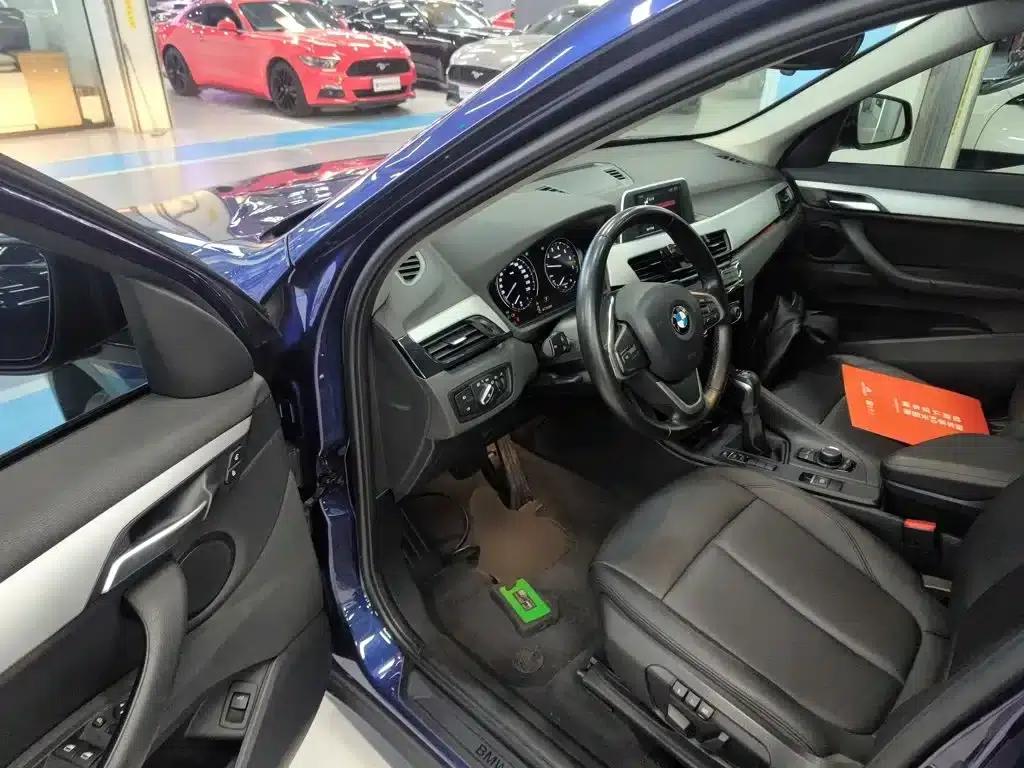 BMW X1 2019 sDrive18Li Fashion Edition — миниатюра 12