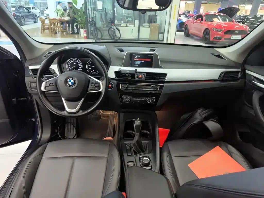 BMW X1 2019 sDrive18Li Fashion Edition — миниатюра 6