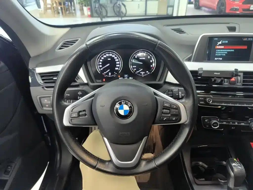 BMW X1 2019 sDrive18Li Fashion Edition — миниатюра 7