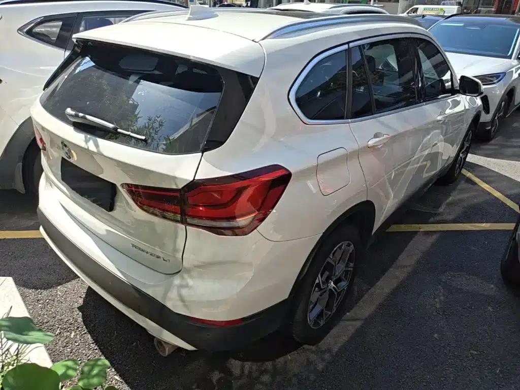 BMW X1 2021 Facelift sDrive25Li Leading Edition — миниатюра 5