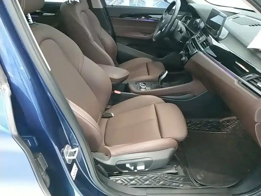 BMW X1 2022 sDrive25Li Leading Edition — миниатюра 20