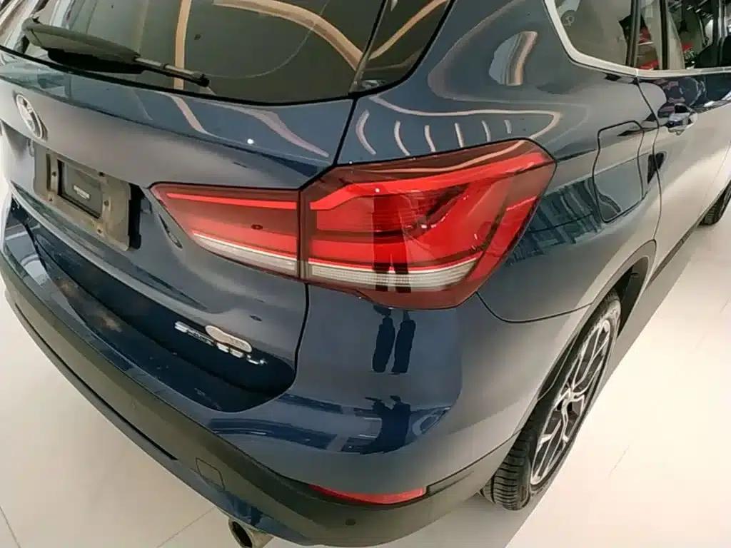 BMW X1 2022 sDrive25Li Leading Edition — миниатюра 24