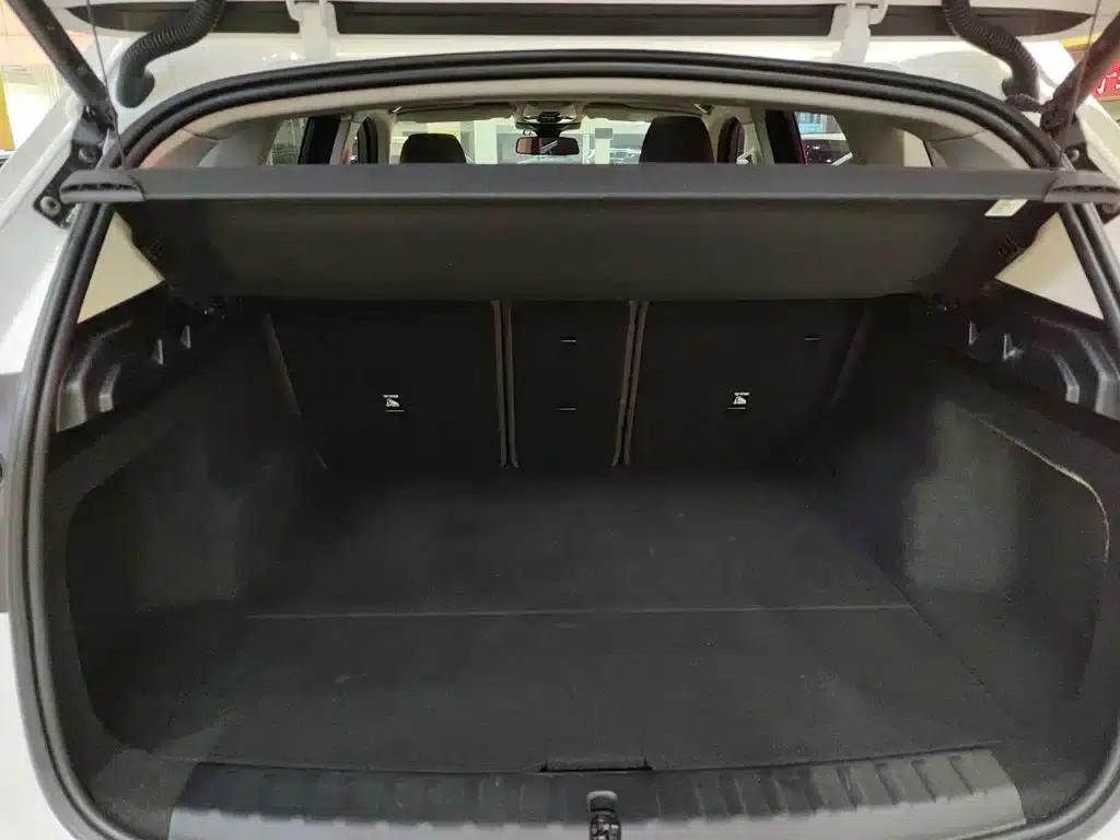 BMW X1 2023 sDrive25Li M Sport Package — миниатюра 15