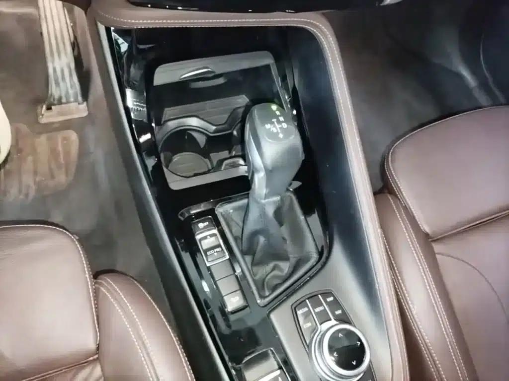 BMW X1 2018 xDrive20Li Premium — миниатюра 14