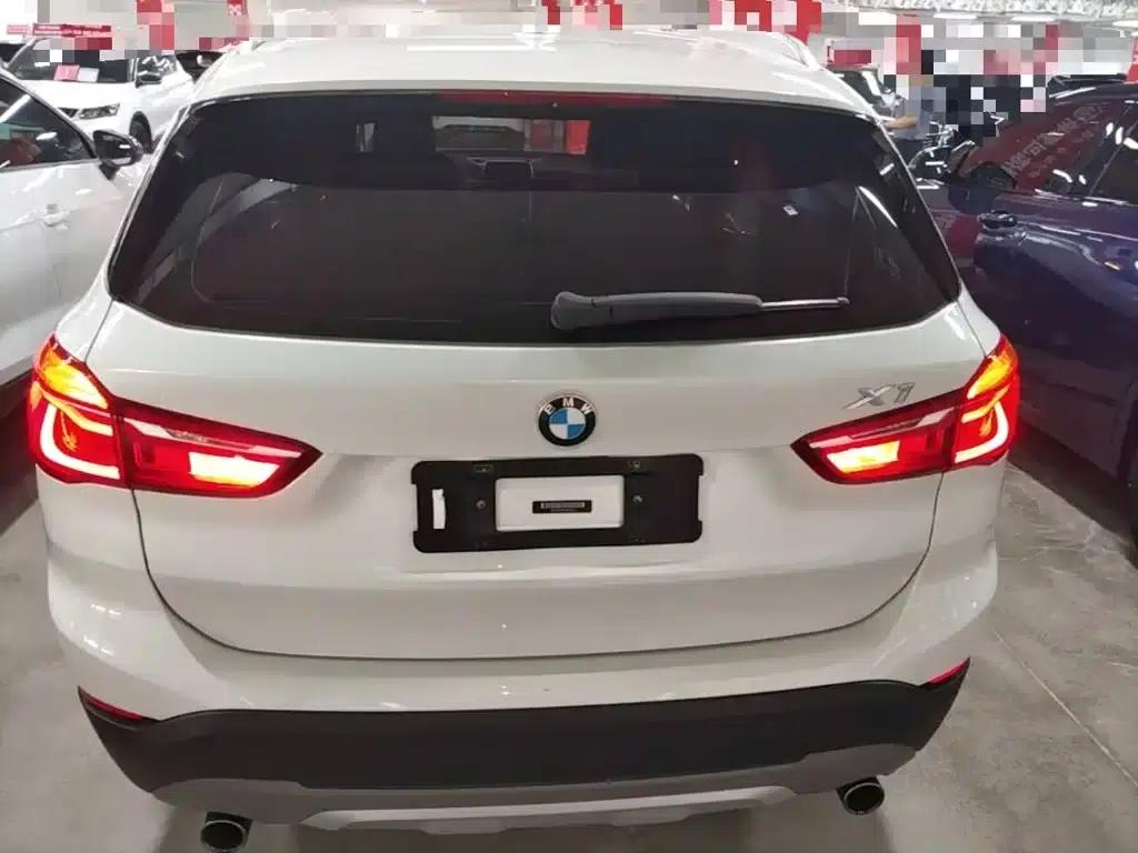 BMW X1 2018 xDrive20Li Premium — миниатюра 6