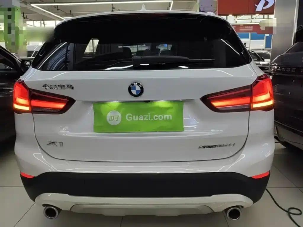 BMW X1 2022 xDrive25Li Premium — миниатюра 6