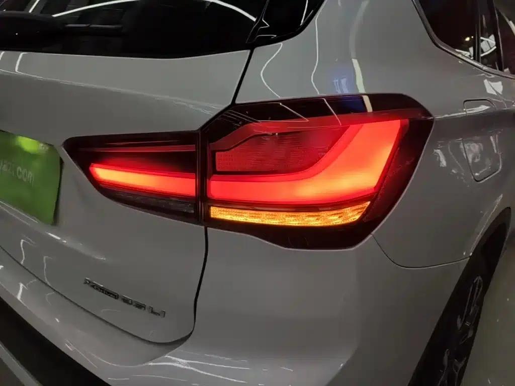 BMW X1 2022 xDrive25Li Premium — миниатюра 8