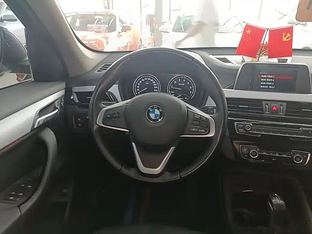 BMW X1 2018 sDrive20Li Leading Edition — миниатюра 11