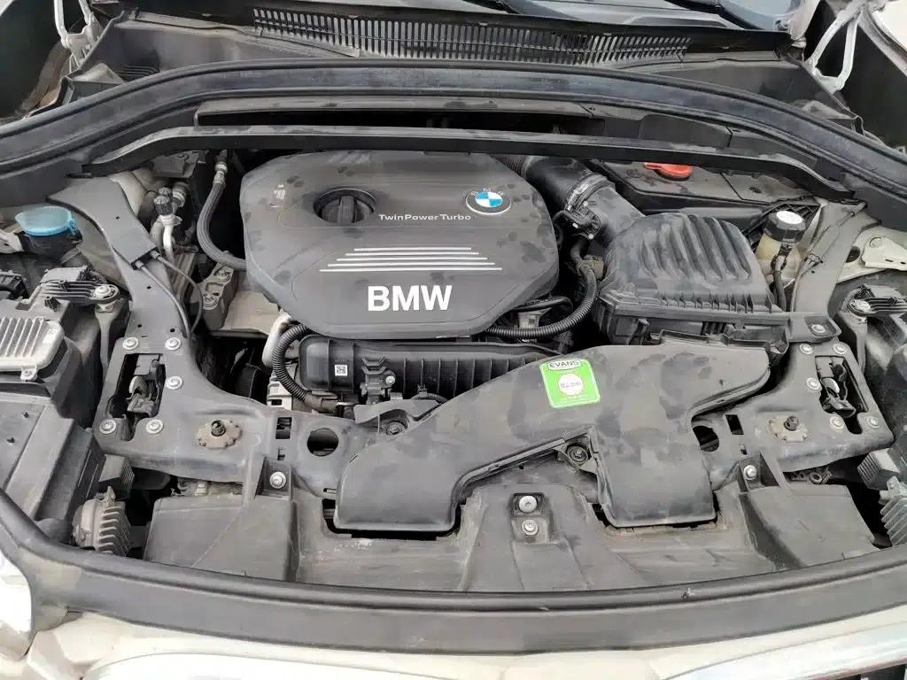 BMW X1 2016 sDrive18Li Premium — миниатюра 16