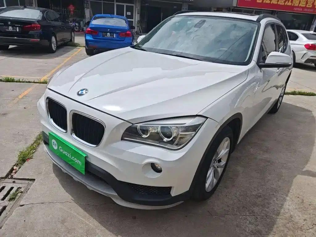 BMW X1 2014 sDrive18i Fashion Edition — миниатюра 1