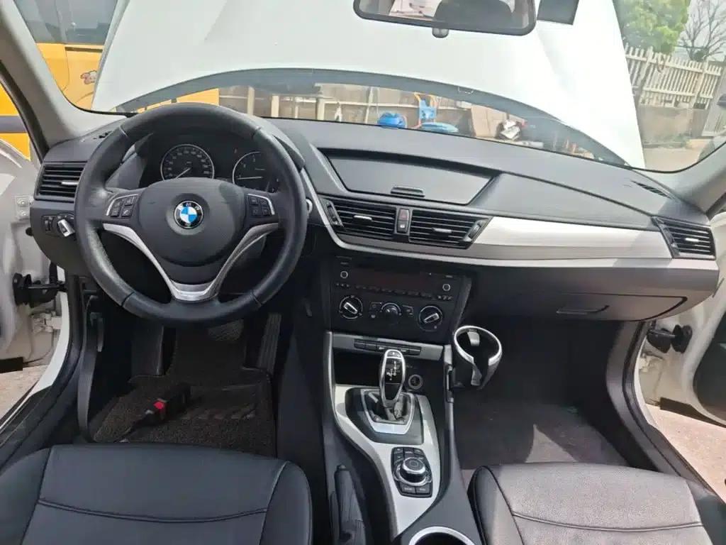 BMW X1 2014 sDrive18i Fashion Edition — миниатюра 6