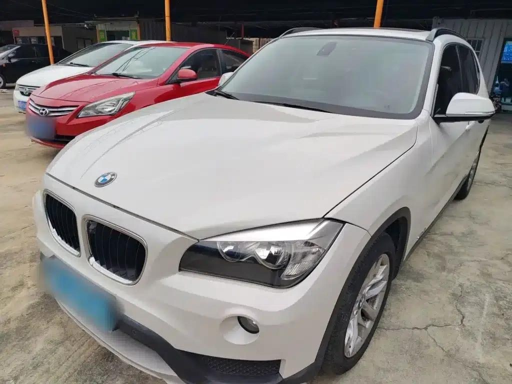 BMW X1 2015 sDrive18i Fashion Upgrade Edition — миниатюра 2