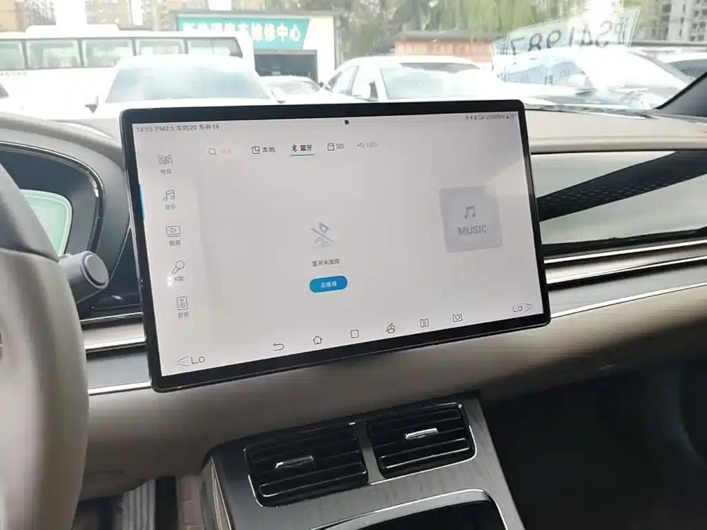 Han 2022 DM-i 121KM Premium Edition — миниатюра 9