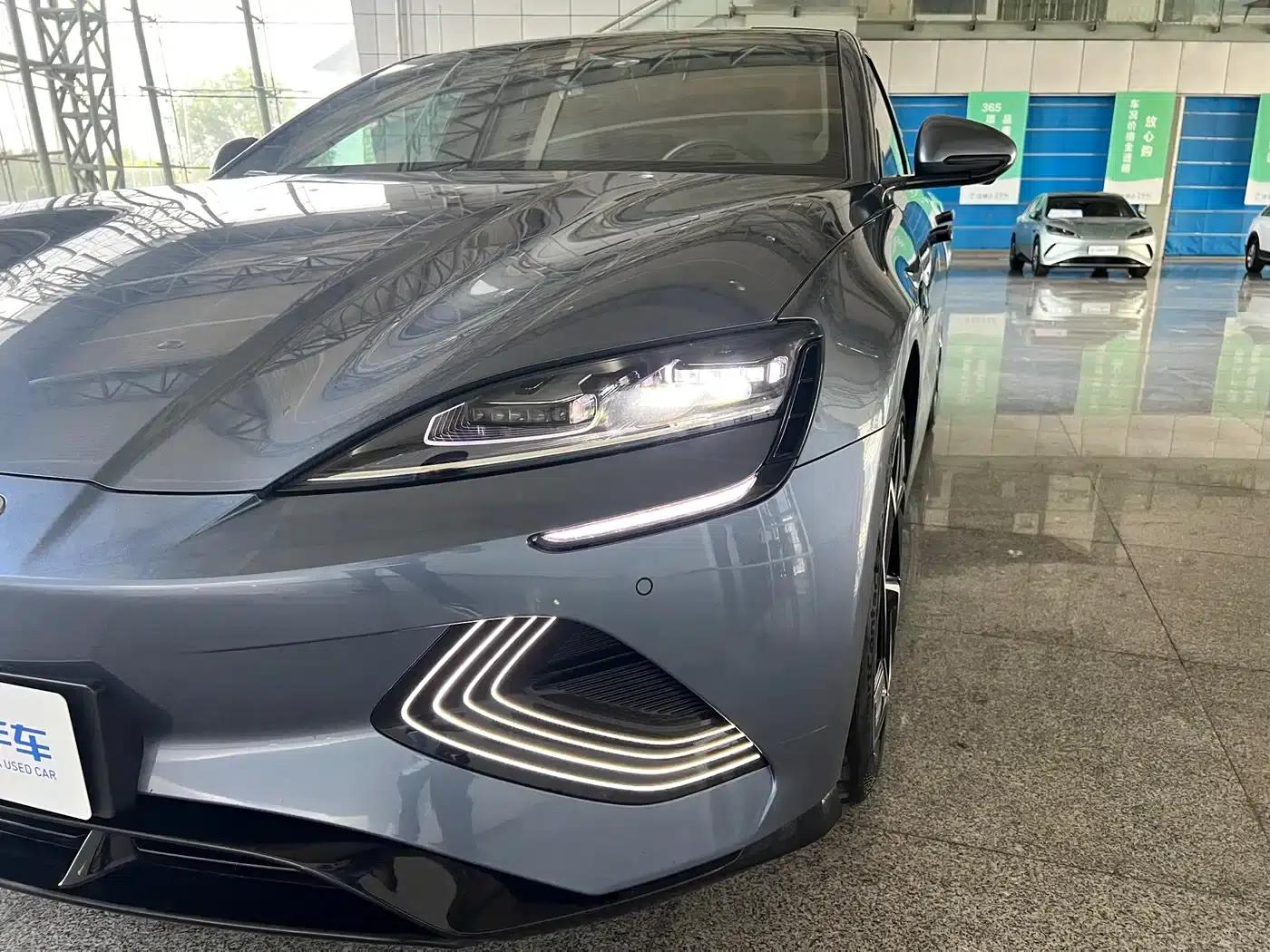 Seal 2022 700km Long Range Rear-Wheel Drive Version — миниатюра 15