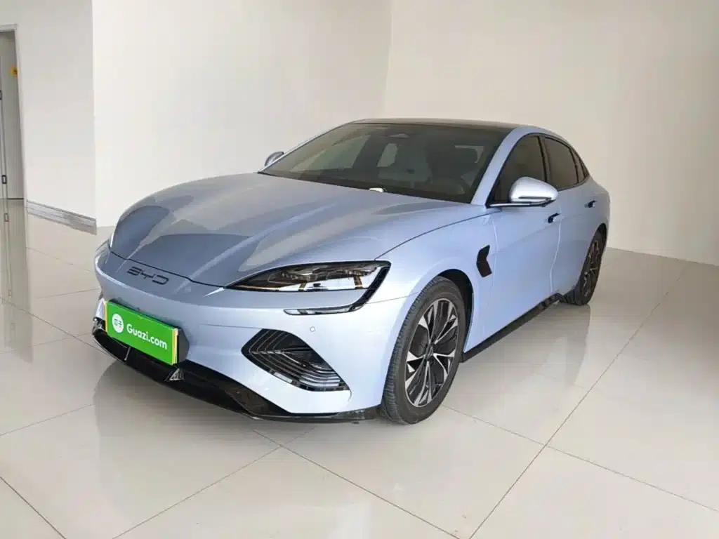 Seal 2022 550km Standard Range Rear-Wheel Drive Premium Edition — миниатюра 2