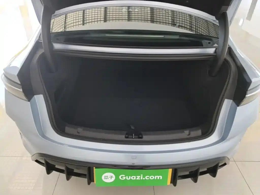 Seal 2022 550km Standard Range Rear-Wheel Drive Premium Edition — миниатюра 19