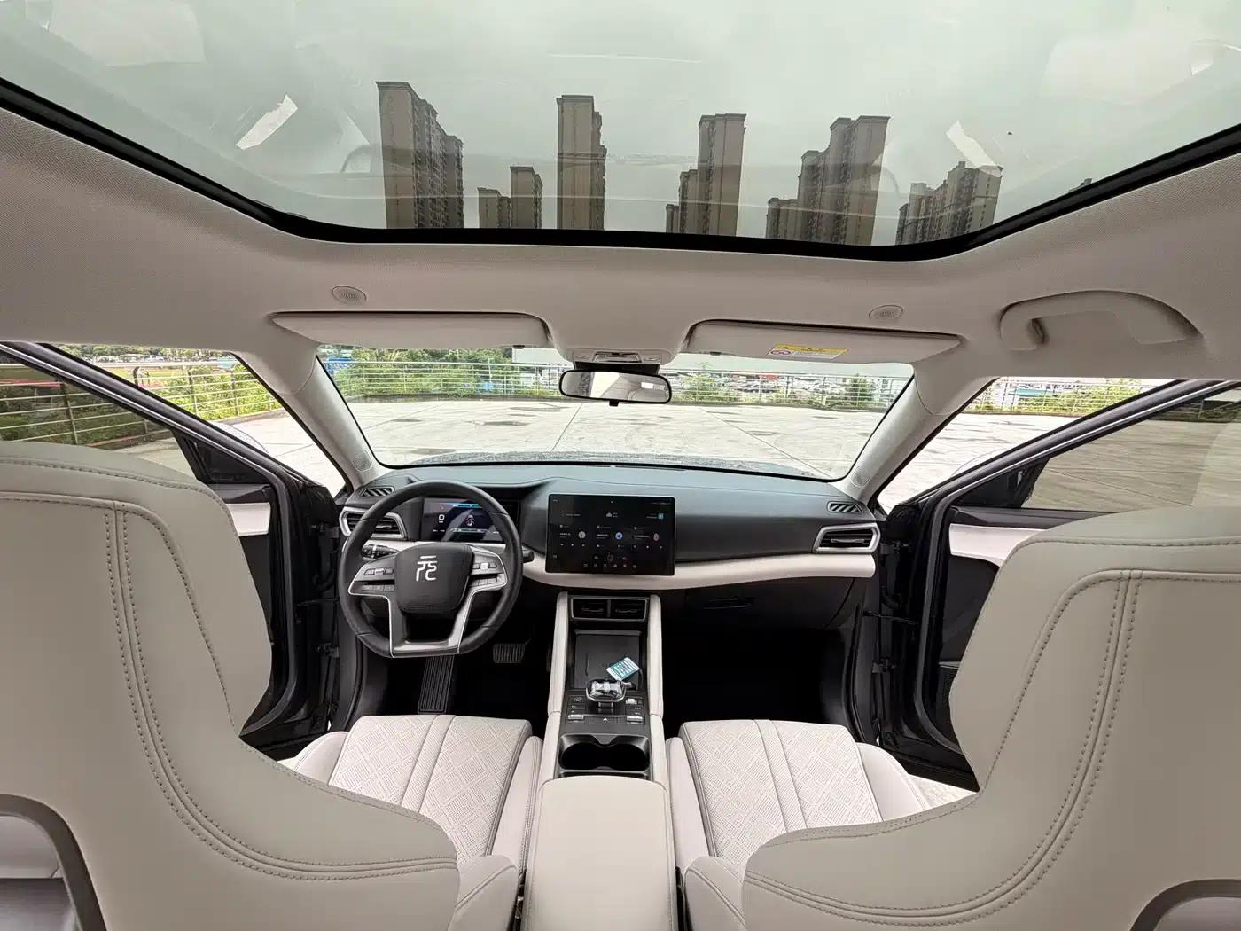 Yuan UP 2024 Model 401KM Super Edition — миниатюра 9
