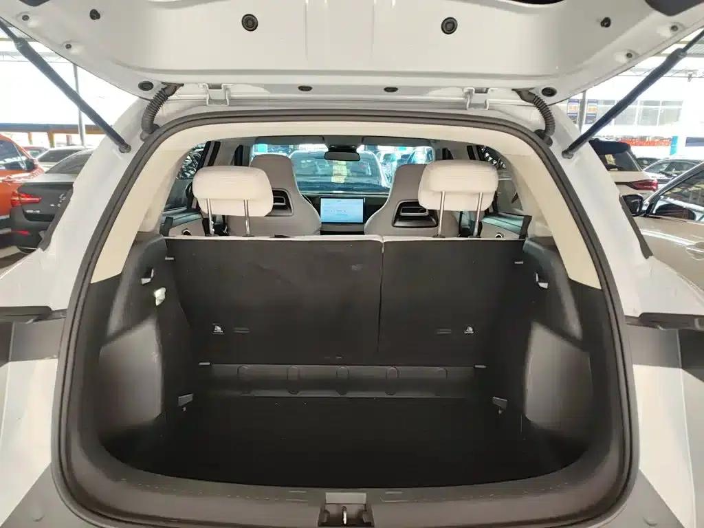 Yuan UP 2024 Model 401KM Super Edition — миниатюра 15