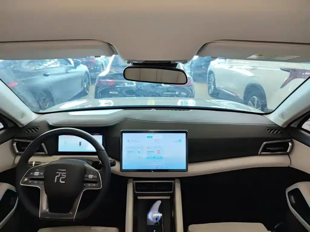 Yuan UP 2024 Model 401KM Super Edition — миниатюра 6