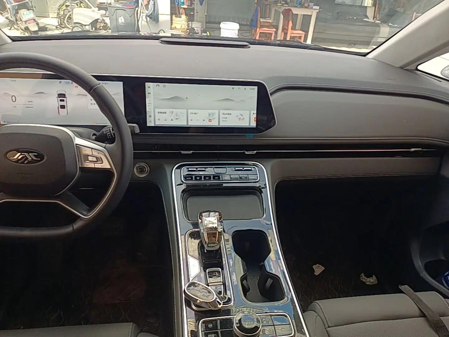 JAC Refine RF8 2024 Zhiling Edition 2.0T Prestige Model — миниатюра 15