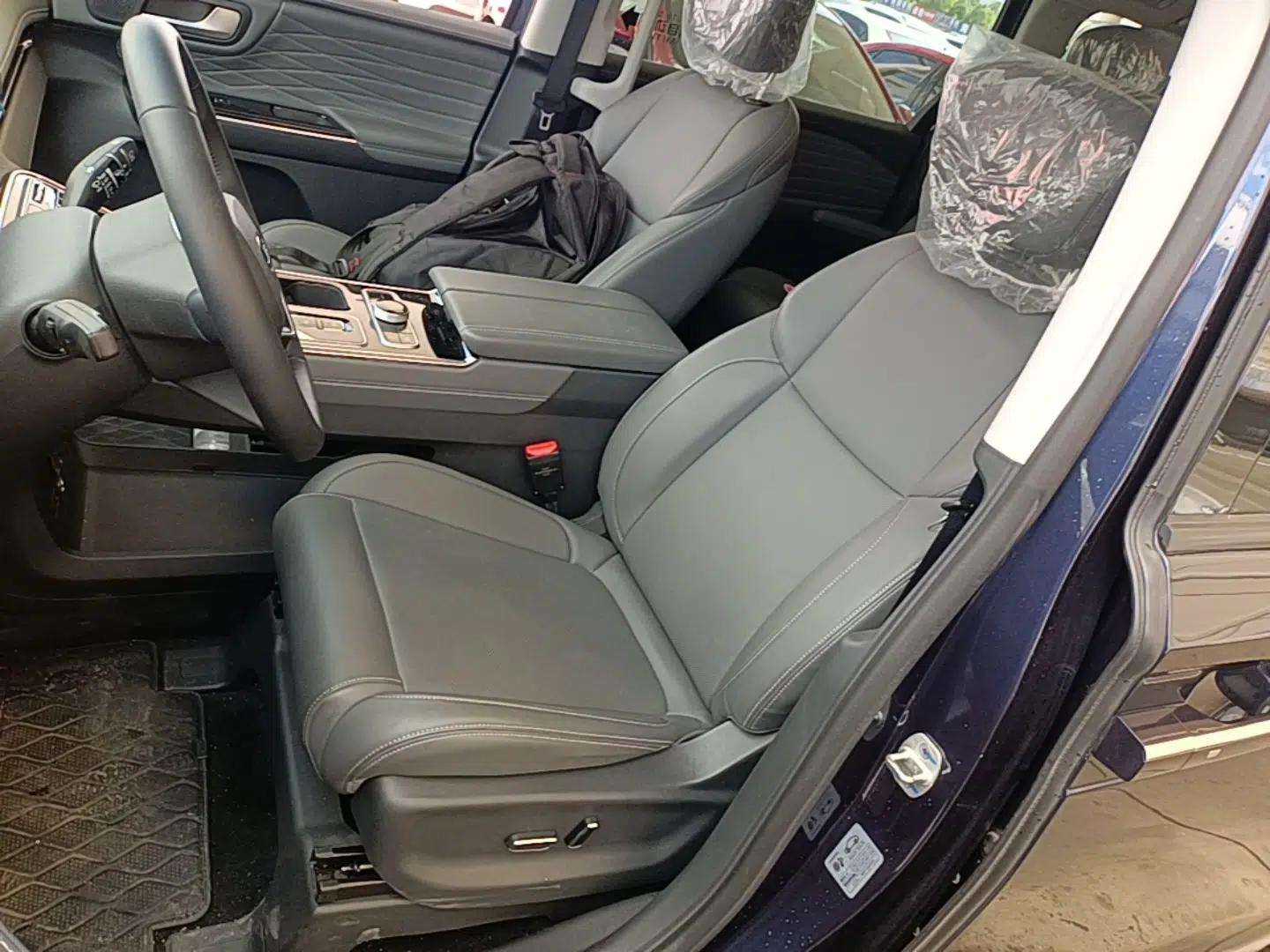 JAC Refine RF8 2024 Zhiling Edition 2.0T Prestige Model — миниатюра 17