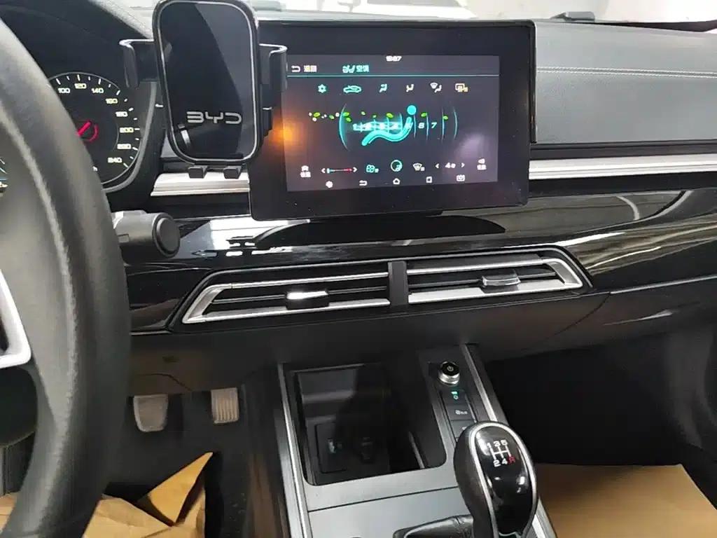 Qin 2019 1.5L Manual Deluxe Edition — миниатюра 20