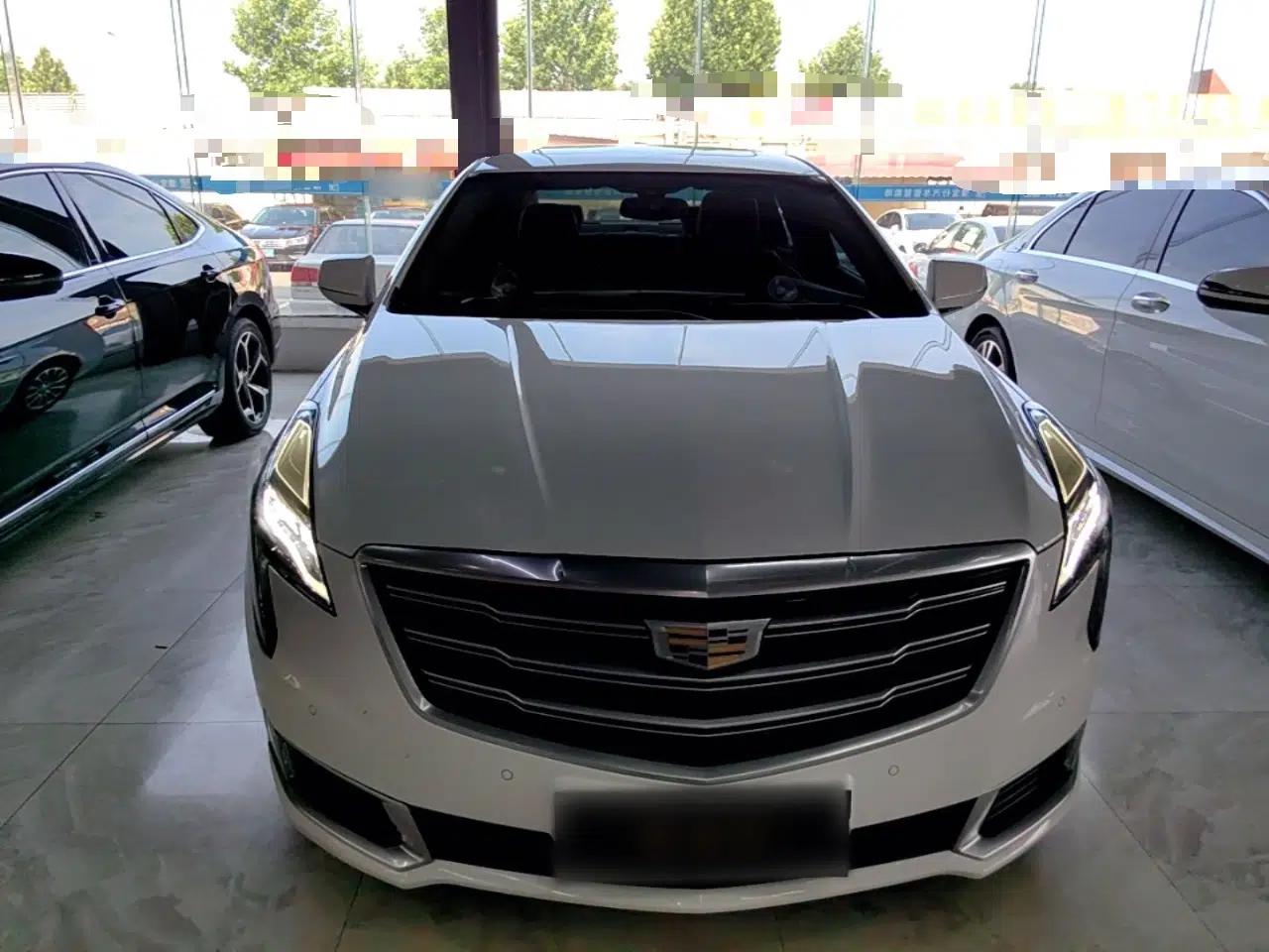 Cadillac XTS 2018 28T Elite Edition — миниатюра 2