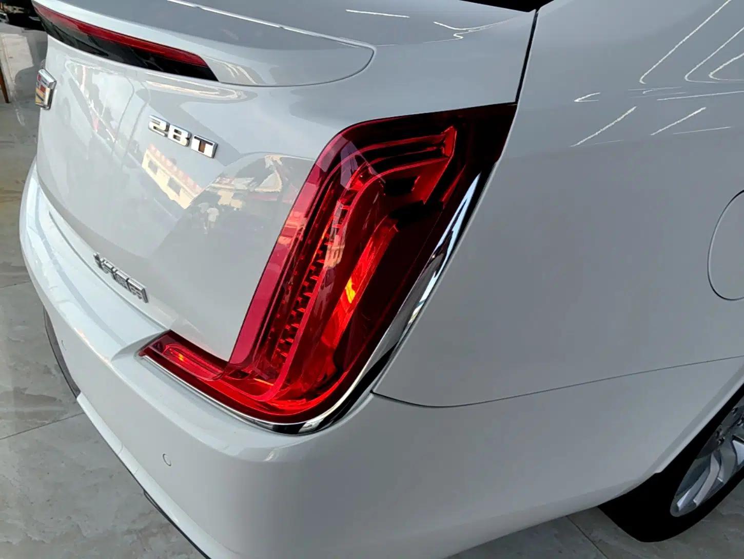 Cadillac XTS 2018 28T Elite Edition — миниатюра 9