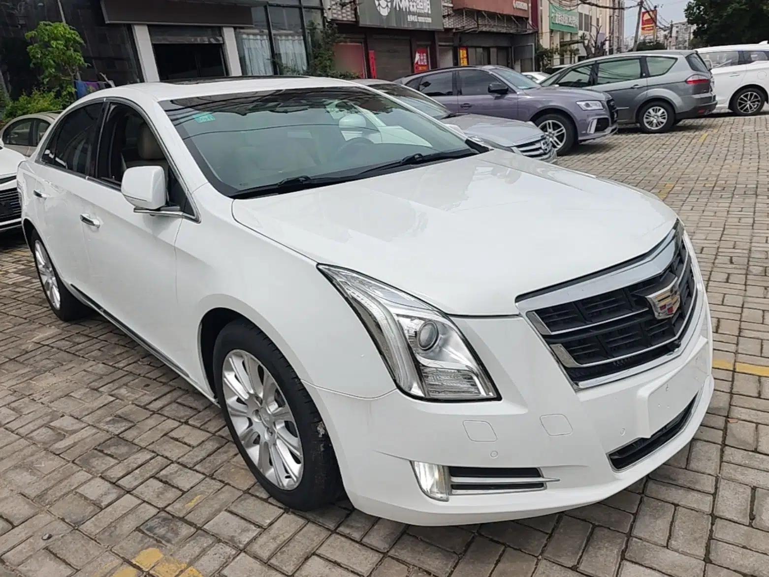 Cadillac XTS 2017 28T Elite Model — миниатюра 3