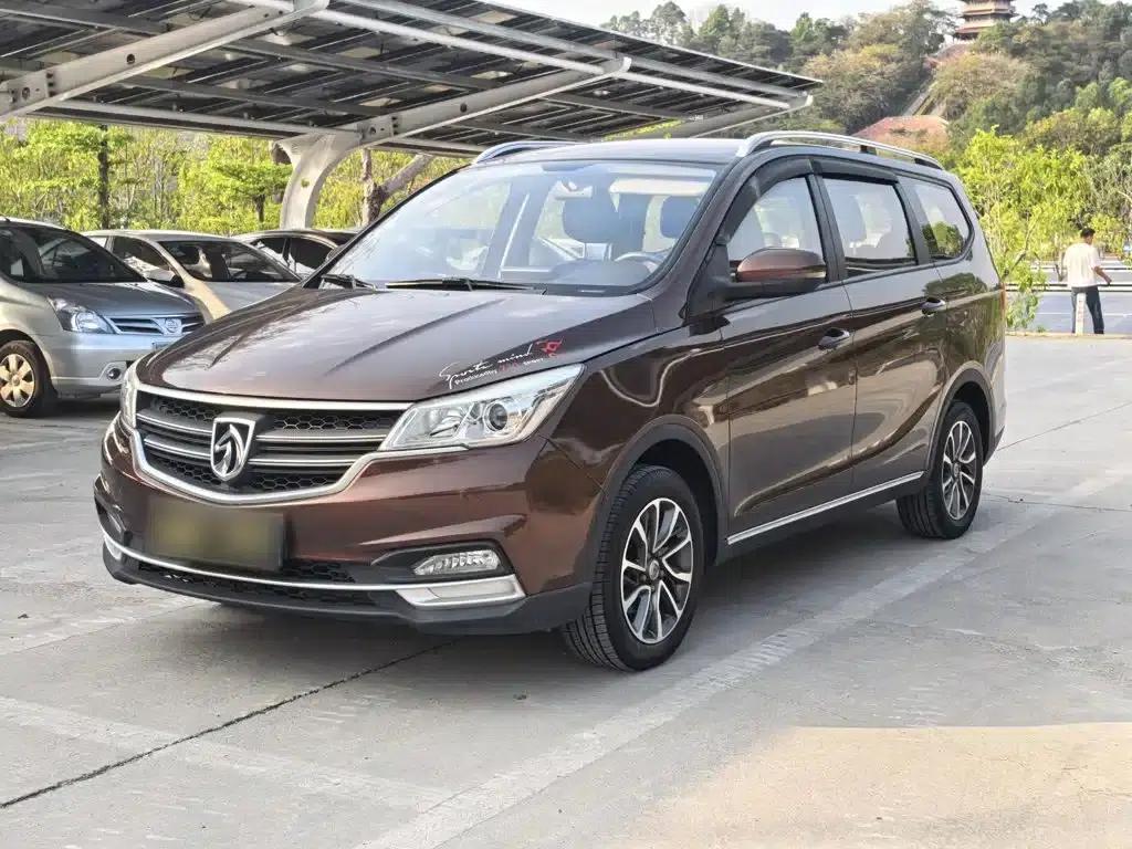 Baojun 730 2019 1.5L Manual Value Edition 7-Seater National VI Emission Standard — миниатюра 1