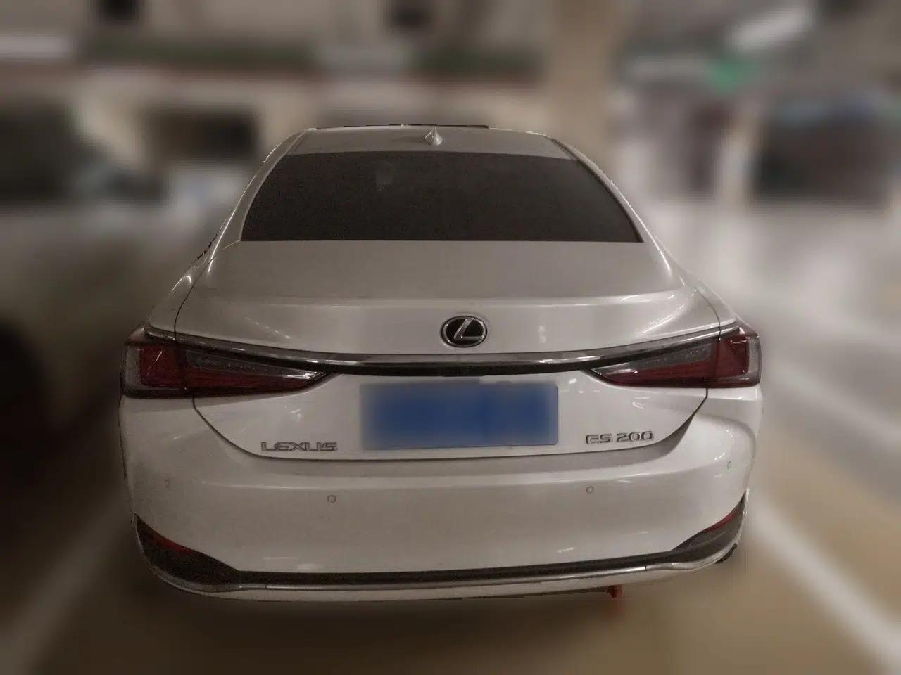 Lexus ES 2020 200 Excellence Edition — миниатюра 5