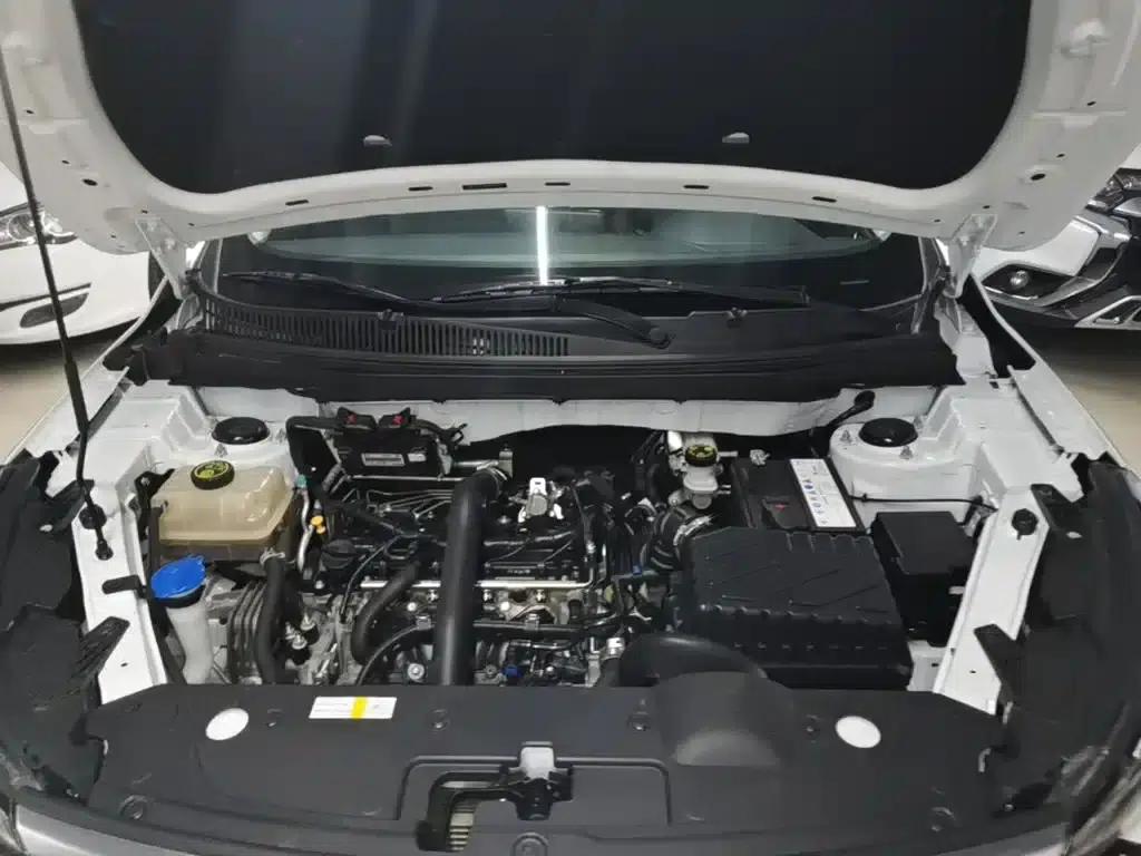Beijing X3 2021 1.5T CVT Glory Edition — миниатюра 20