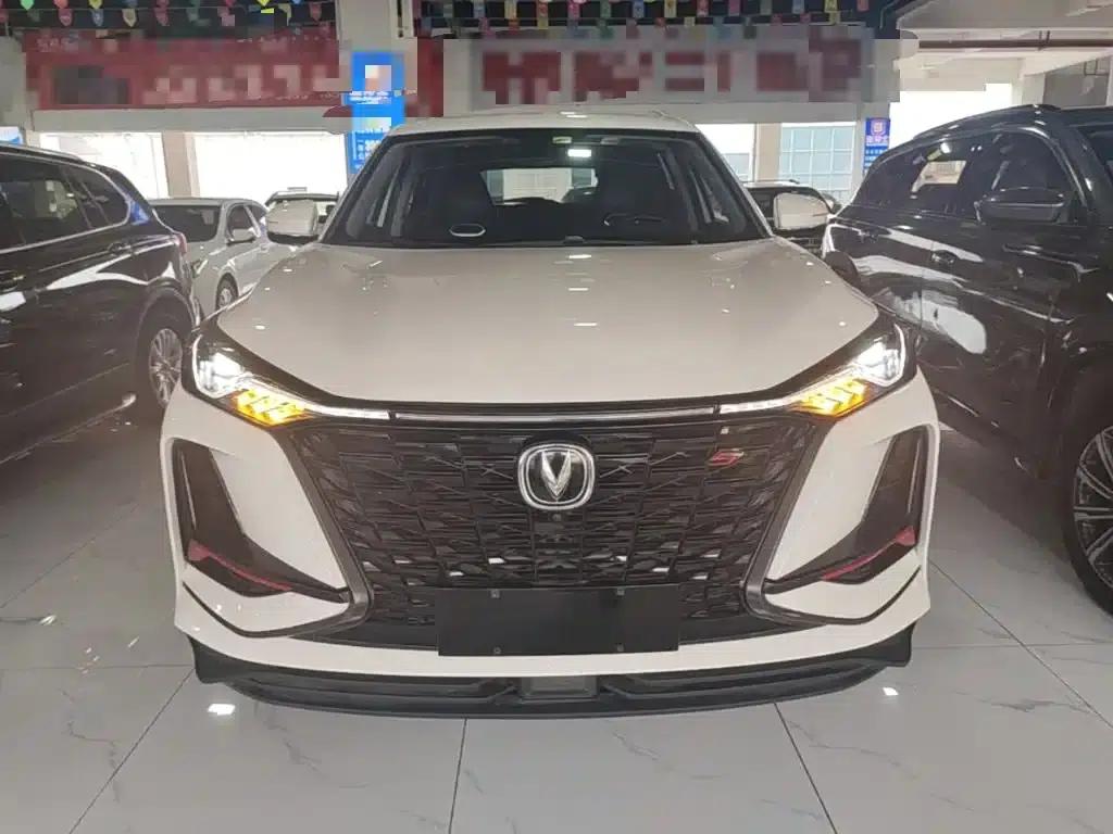 Changan CS75PLUS 2022 Classic Edition 1.5T Automatic Pioneer Model — миниатюра 3