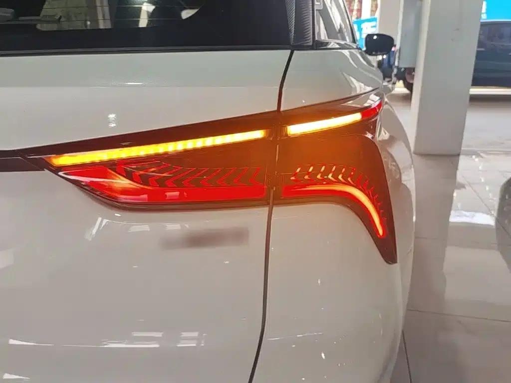 Changan CS75PLUS 2022 Classic Edition 1.5T Automatic Pioneer Model — миниатюра 8