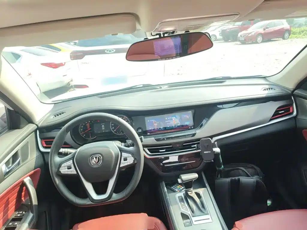 Changan CS35PLUS 2019 1.4T DCT Connected Blue Whale Edition — миниатюра 6