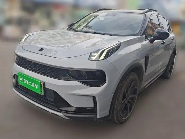 Lynk & Co 01 EM-P 2023 1.5TD EM-P Dawn Edition