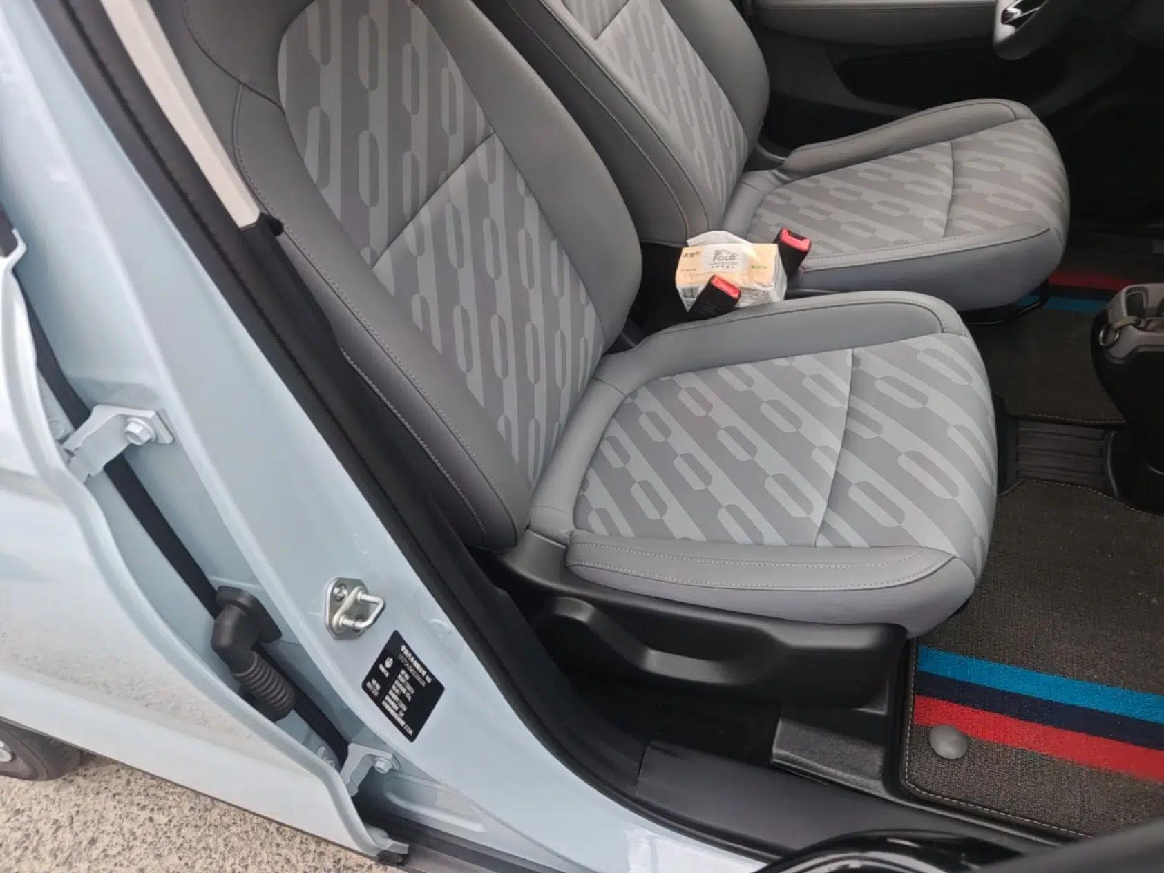 Leapmotor T03 2024 310 Comfort Edition — миниатюра 19