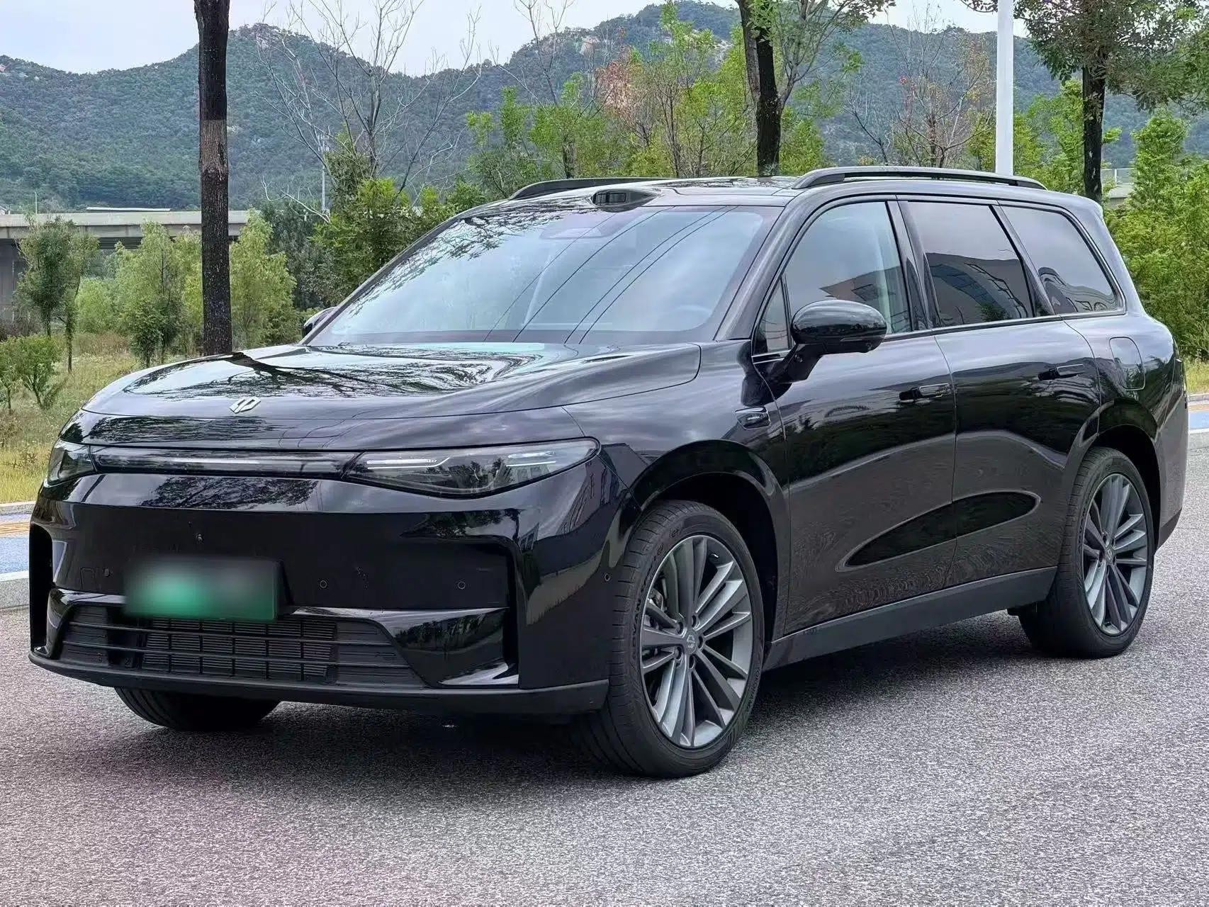 Leapmotor C16 2026 Extended-Range 280 LiDAR Zhizun Edition 6 Seats — миниатюра 1