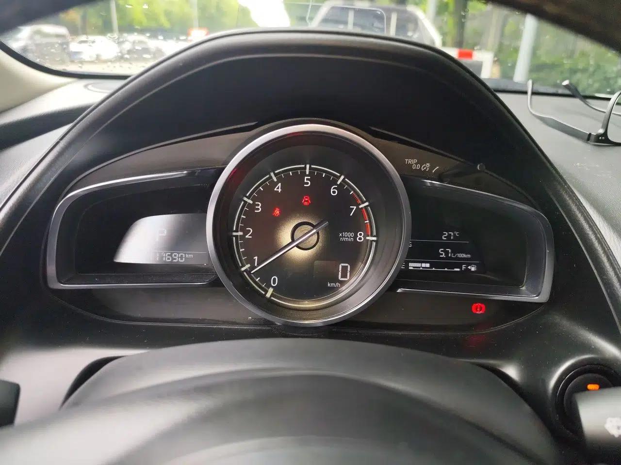 Mazda CX-3 2018 2.0L Automatic Prestige Edition — миниатюра 11