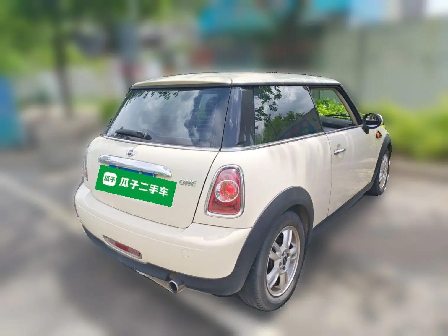 MINI 2011 1.6L ONE — миниатюра 6