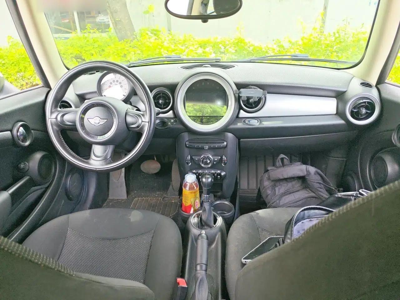 MINI 2011 1.6L ONE — миниатюра 9
