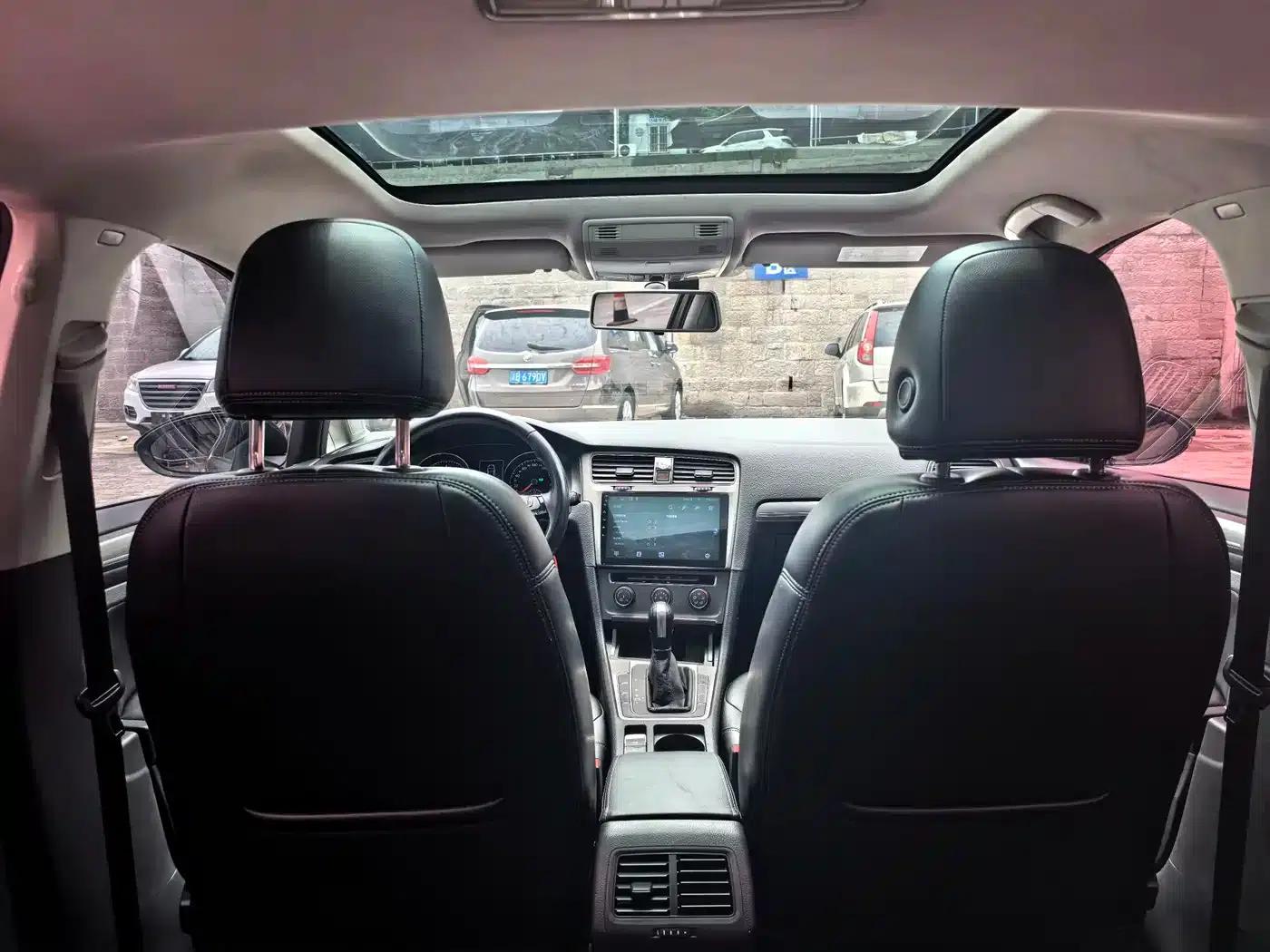 2015 Golf 1.6L Automatic Comfort — миниатюра 10