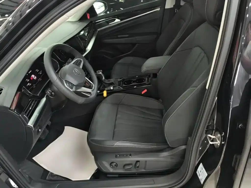 2025 Passat Outstanding Edition 380TSI Dragon Edition — миниатюра 15